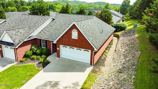 100 Honey Ridge Way, Knoxville, TN 37924