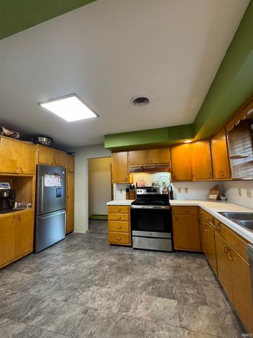 401 W 39th Street, Marion, IN 46953