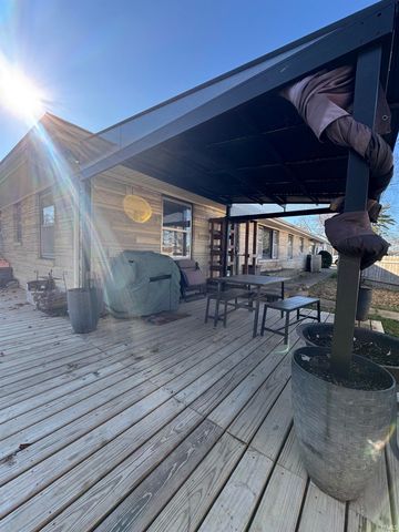 401 W 39th Street, Marion, IN 46953