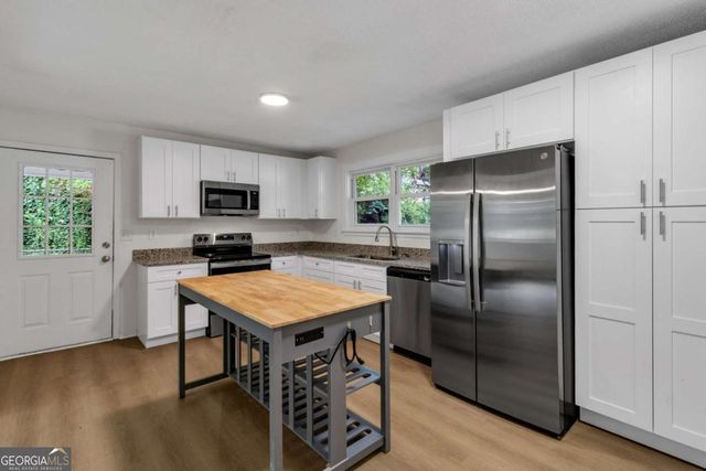 170 Peachtree Court, Riverdale, GA 30274