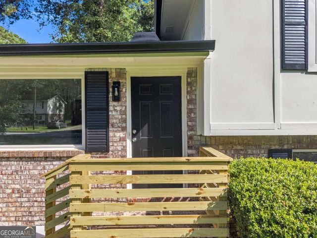 170 Peachtree Court, Riverdale, GA 30274