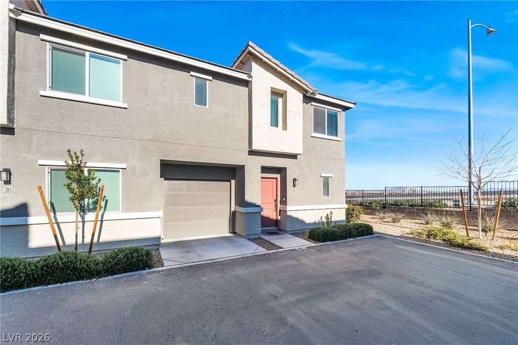 2710 Yellow Blaze Way 4, Las Vegas, NV 89183 — photo 3