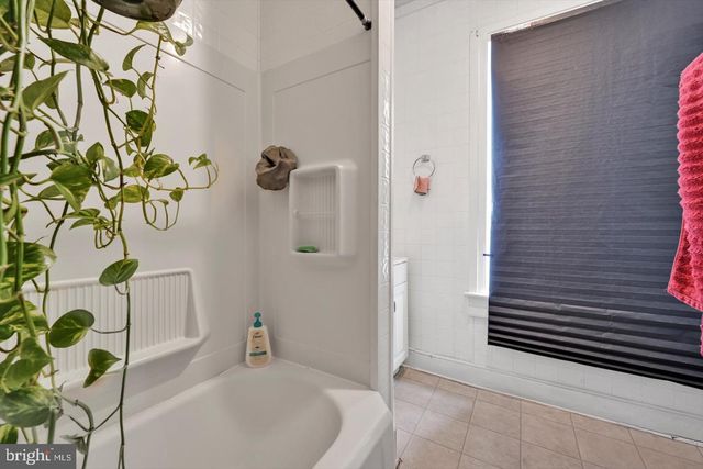 429 E CUMBERLAND ST, Lebanon, PA 17042