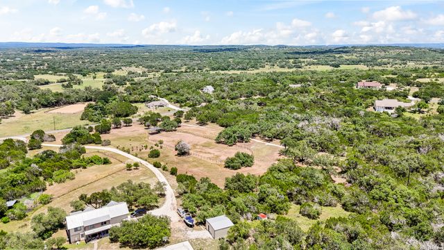 796 N STALLION ESTATES DR, Spring Branch, TX 78070