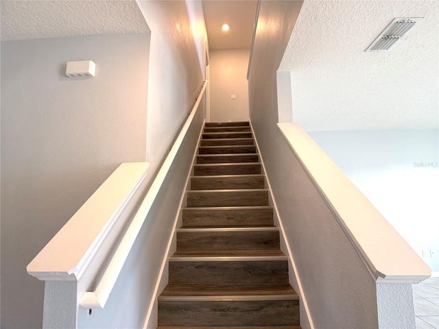 389 TANGLEWOOD DRIVE, Davenport, FL 33896