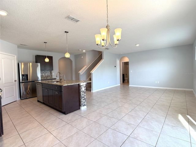 389 TANGLEWOOD DRIVE, Davenport, FL 33896