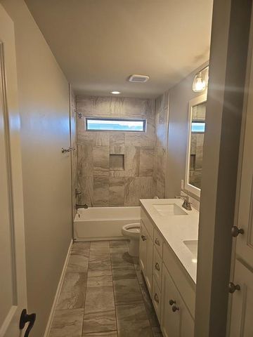 2401 El Cajon Street, Edmond, OK 73034