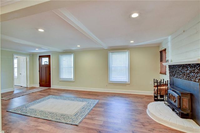 845 Indian Creek RD, Chesapeake, VA 23322