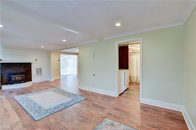 845 Indian Creek RD, Chesapeake, VA 23322