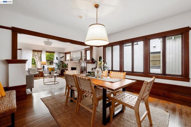 1827 Santa Clara Ave, Alameda, CA 94501
