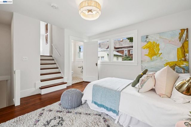 1827 Santa Clara Ave, Alameda, CA 94501