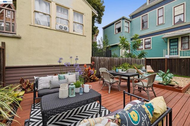 1827 Santa Clara Ave, Alameda, CA 94501