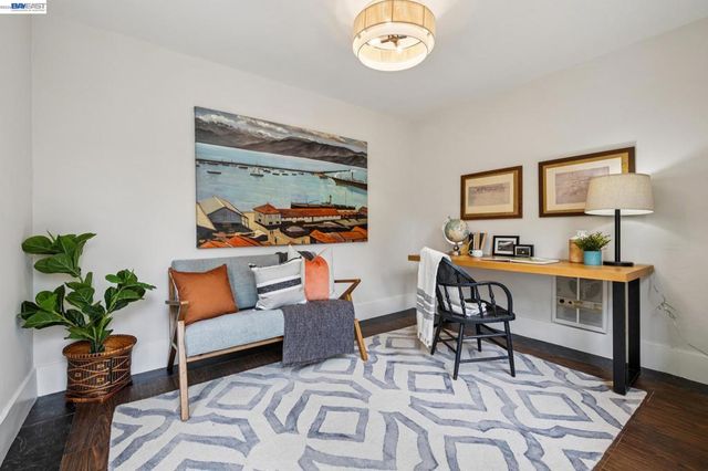 1827 Santa Clara Ave, Alameda, CA 94501
