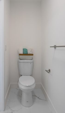 215 Evergreen Drive, West Palm Beach, FL 33403