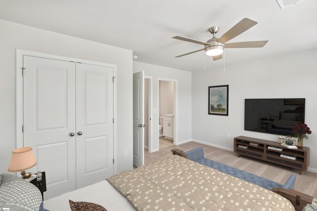 22 Broad River Way, Greenville, SC 29607