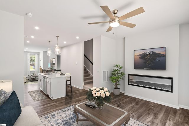 22 Broad River Way, Greenville, SC 29607