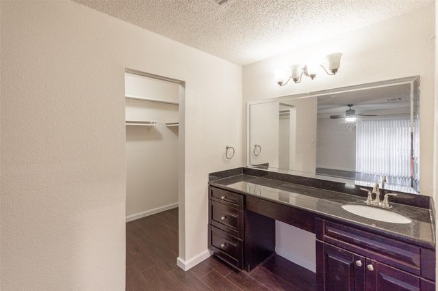 9323 Pagewood Lane, Houston, TX 77063