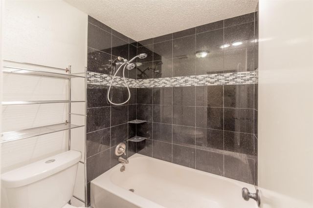 9323 Pagewood Lane, Houston, TX 77063