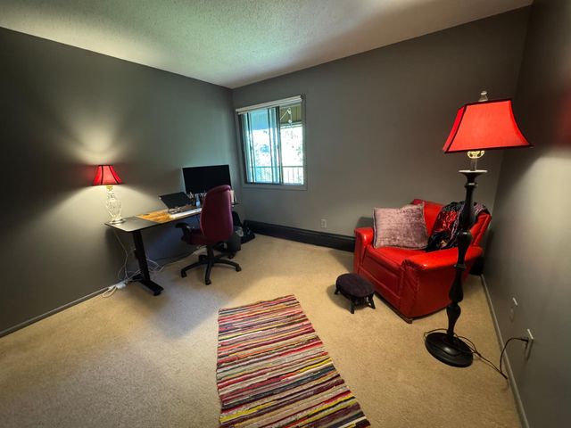 1800 Riverwood Drive 323, Burnsville, MN 55337