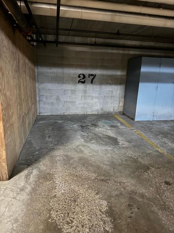 1800 Riverwood Drive 323, Burnsville, MN 55337