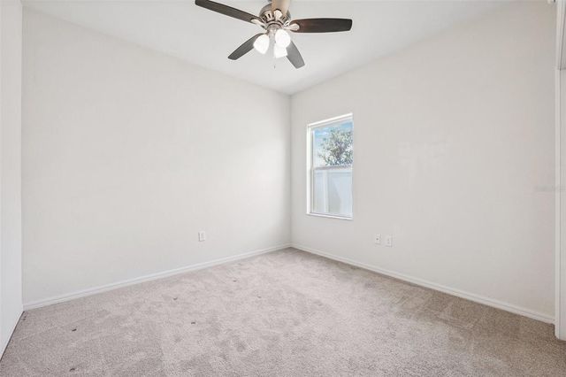 6547 CASTLE GREEN PLACE, Zephyrhills, FL 33541