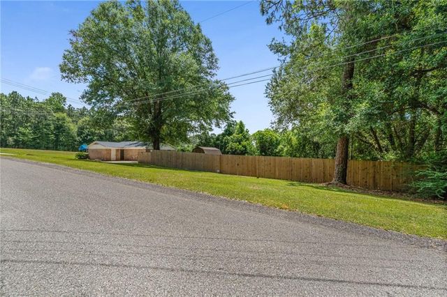 7805 Terry Drive, Mobile, AL 36695