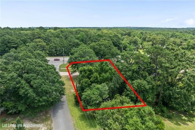 7805 Terry Drive, Mobile, AL 36695
