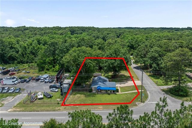 7805 Terry Drive, Mobile, AL 36695