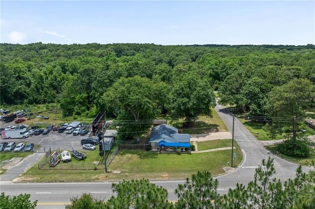 7805 Terry Drive, Mobile, AL 36695
