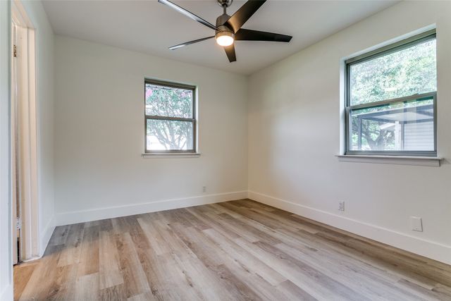 1203 Aransas Drive, Euless, TX 76039