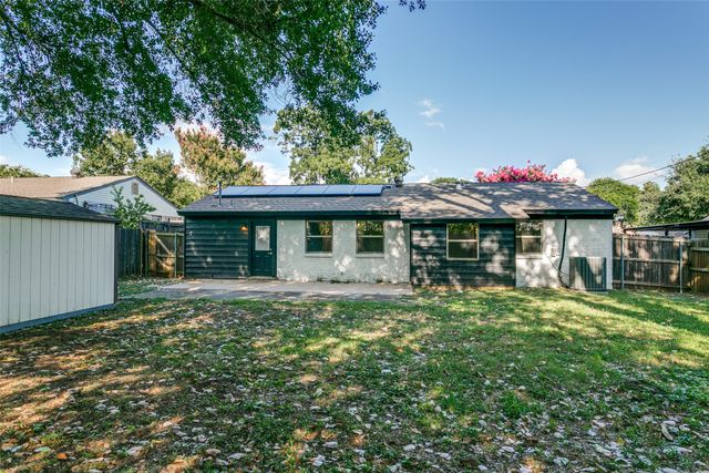 1203 Aransas Drive, Euless, TX 76039