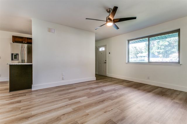 1203 Aransas Drive, Euless, TX 76039