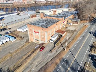 30 Buckley Blvd, Chicopee, MA 01020