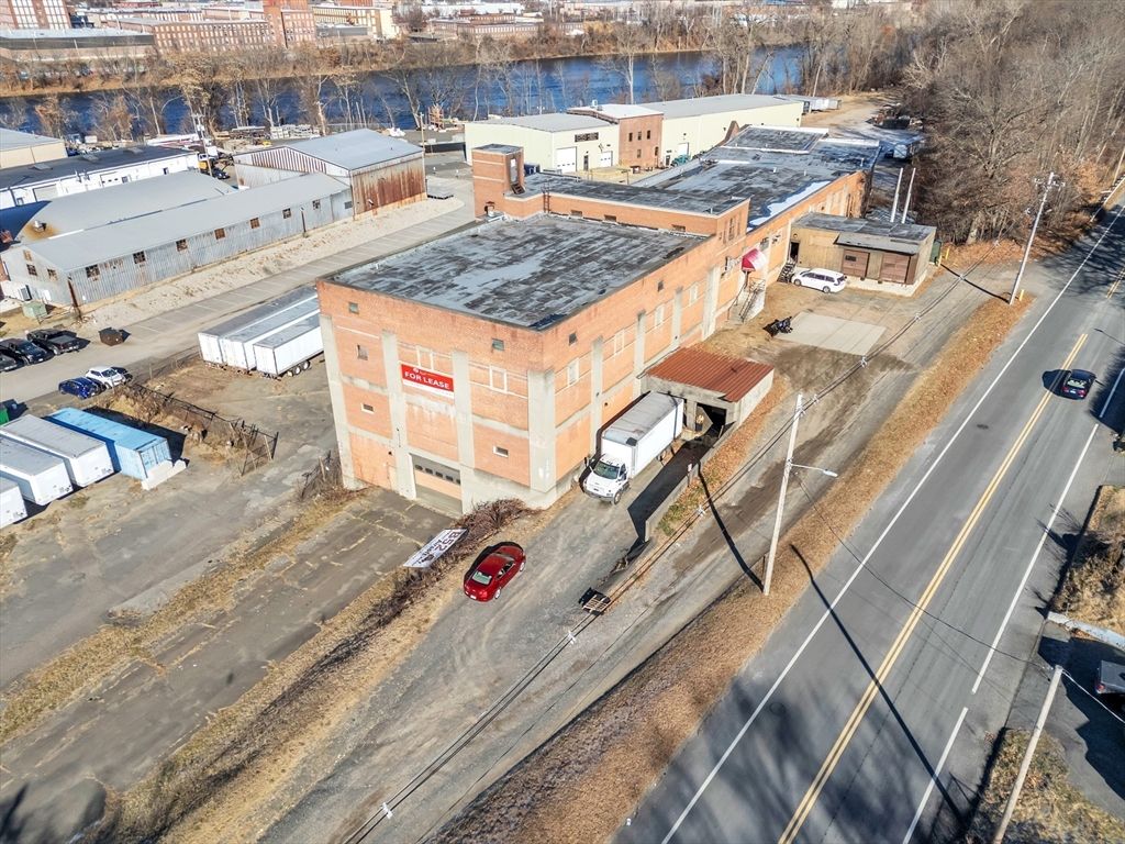 30 Buckley Blvd, Chicopee, MA 01020