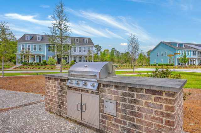 3125 Sturbridge Road, Mount Pleasant, SC 29466