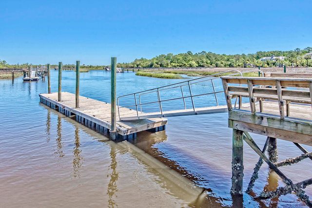 3125 Sturbridge Road, Mount Pleasant, SC 29466