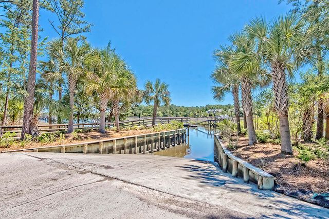3125 Sturbridge Road, Mount Pleasant, SC 29466