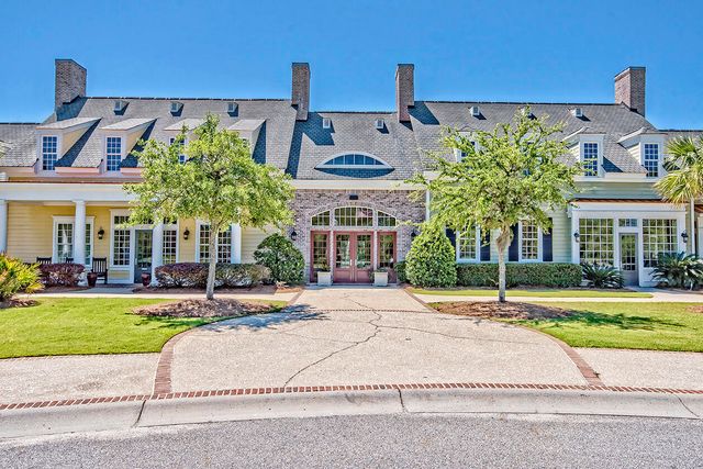 3125 Sturbridge Road, Mount Pleasant, SC 29466