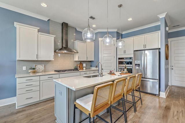 3125 Sturbridge Road, Mount Pleasant, SC 29466