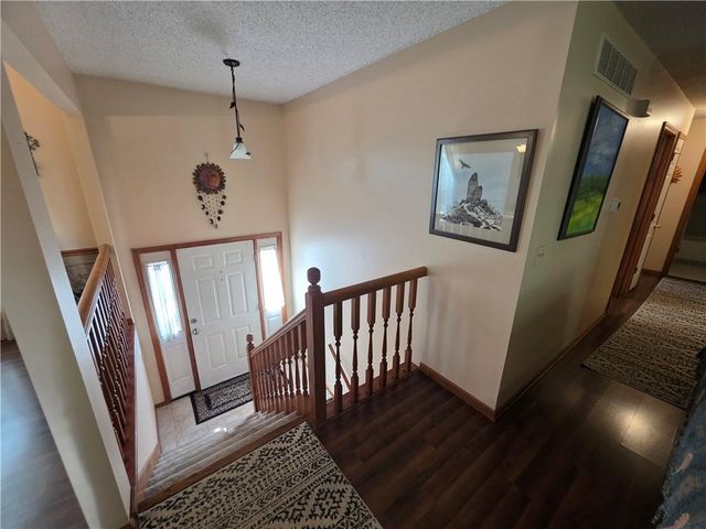 906 Rome Court, Belton, MO 64012