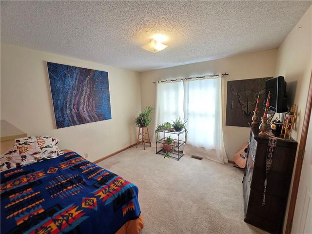 906 Rome Court, Belton, MO 64012