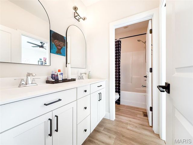 656 Tea Olive Way, O'fallon, IL 62269