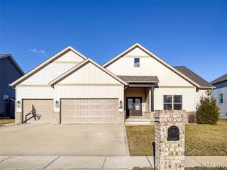 656 Tea Olive Way, O'fallon, IL 62269