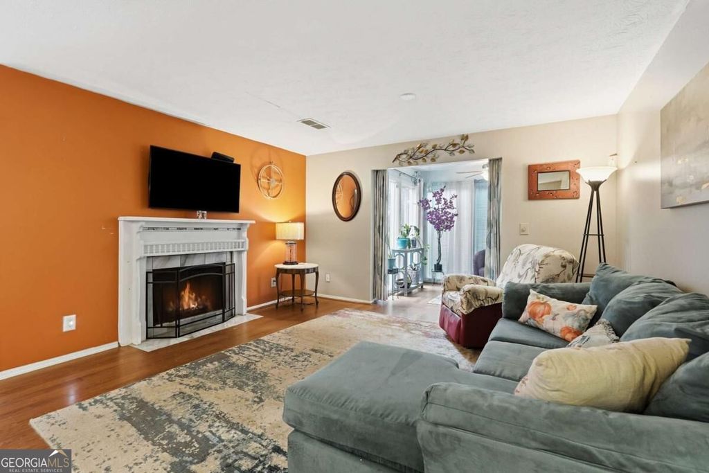 1624 Raleigh Circle SE 1624, Marietta, GA 30067 — photo 4