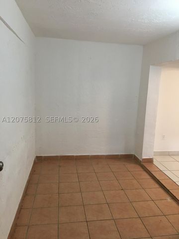 669 W 80th St 0, Hialeah, FL 33014