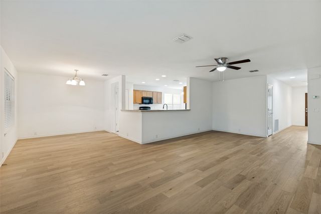 15985 Avenel Way, Fort Worth, TX 76177