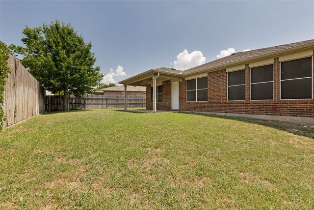 15985 Avenel Way, Fort Worth, TX 76177