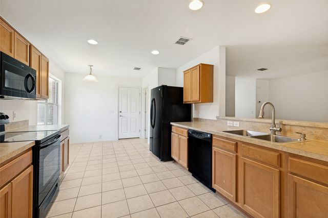 15985 Avenel Way, Fort Worth, TX 76177