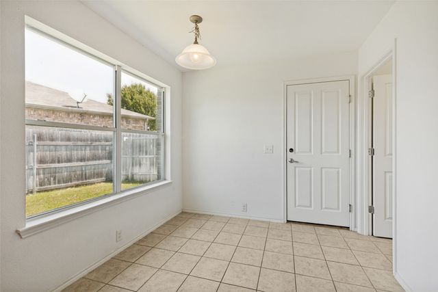 15985 Avenel Way, Fort Worth, TX 76177