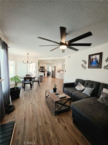 1948 Spanish Broom, Palmdale, CA 93550